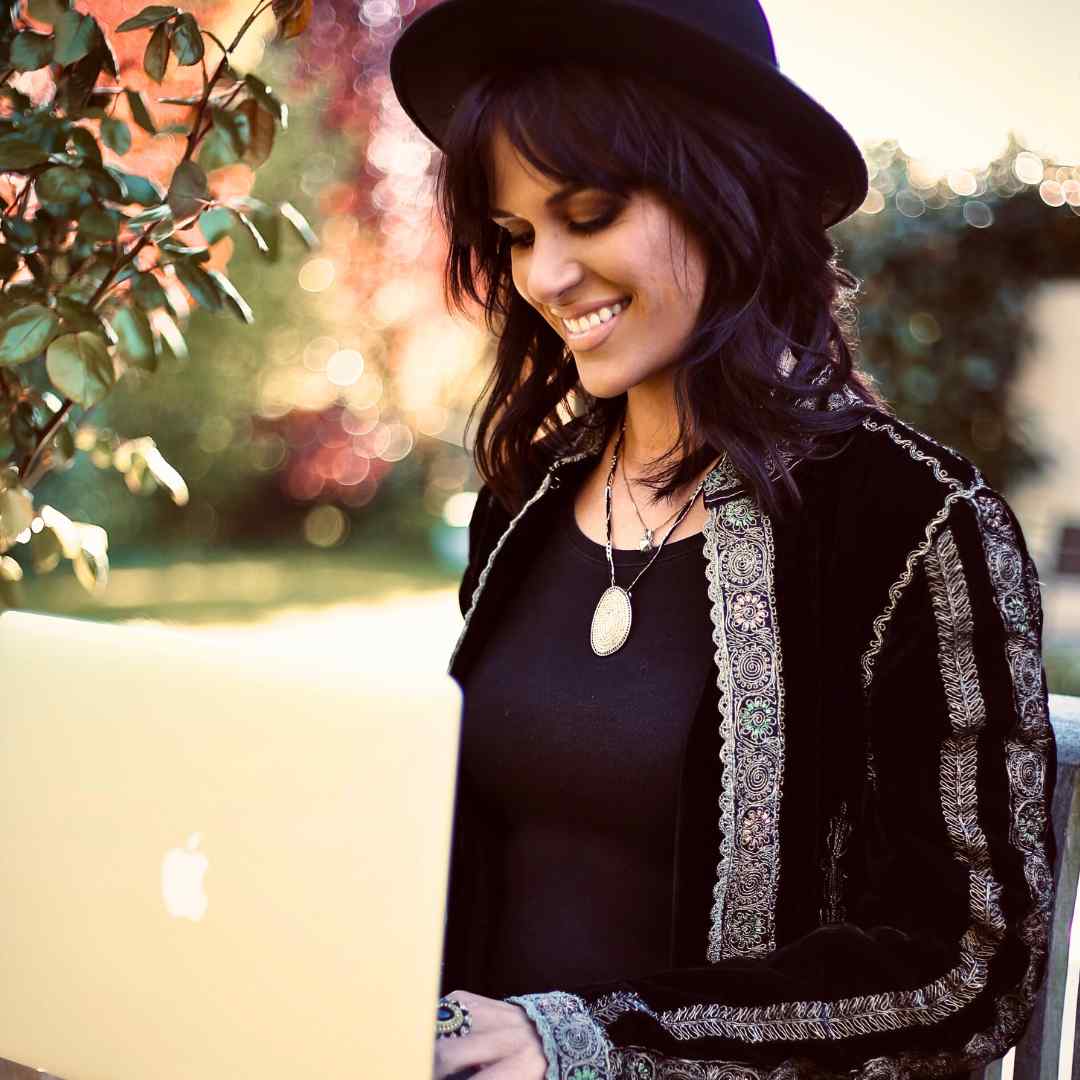 Digital Nomad Favie Fabienne Liechti