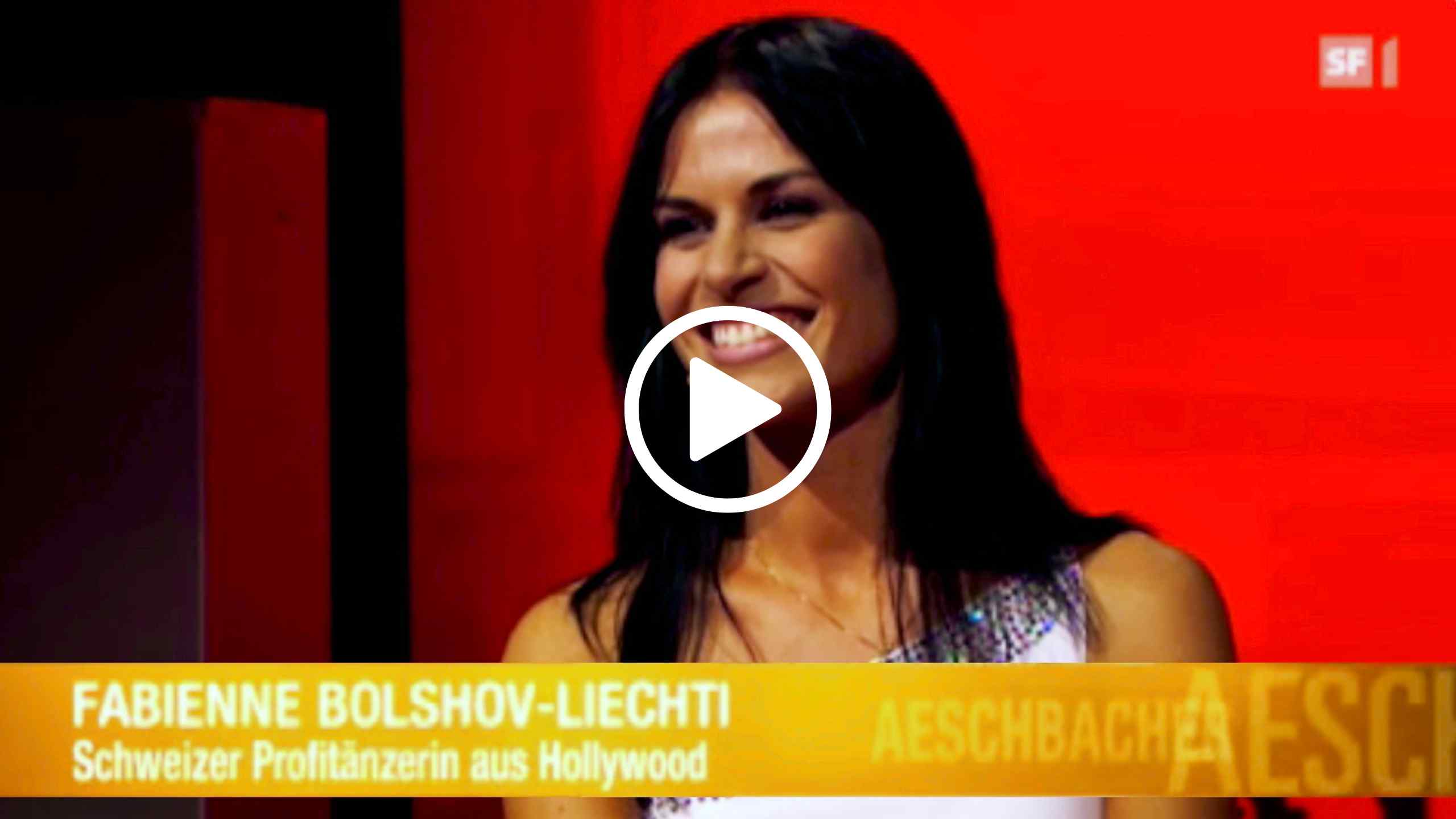 Favie Fabienne Liechti Dancer Singer Songwriter Music Musician Van Life Nomad Aeschbacher SRF